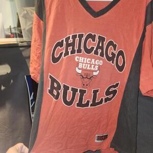 Vintage PRO EDGE Chicago Bulls Basketball T Shirt 90s Michael Jordan Era Sz L